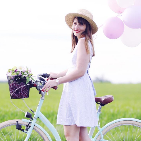 Coralie bloggeuse @ellesenparlent Coralie Blogueuse